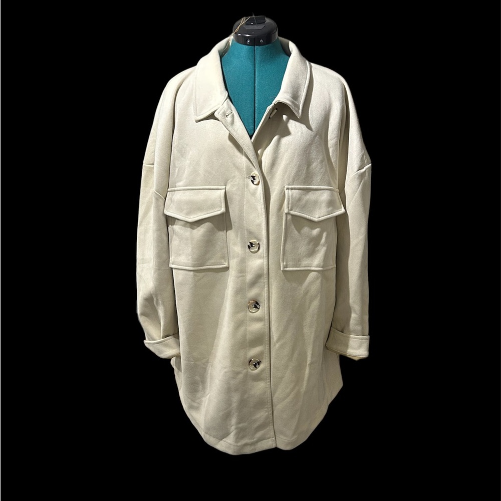 Cream suede like shacket size 3X glitzy girlz